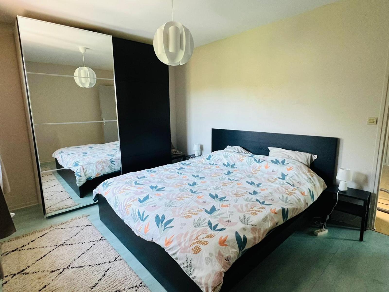 Maison Entre Lacs Et Forets Montreal La Cluse ภายนอก รูปภาพ